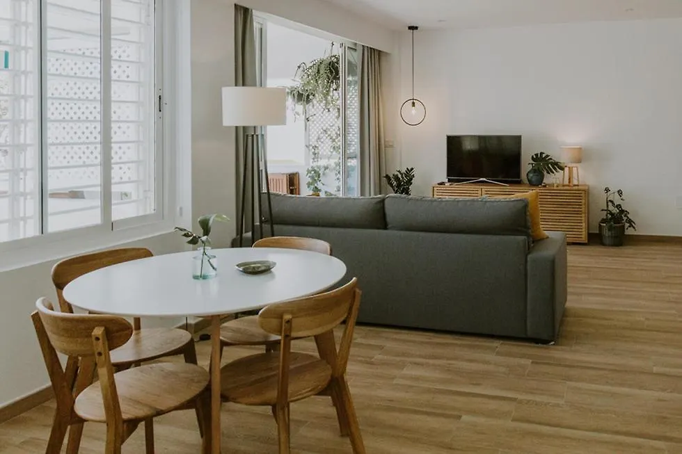Bonito Apartamento En La Playa, Guadalmar. Malaga